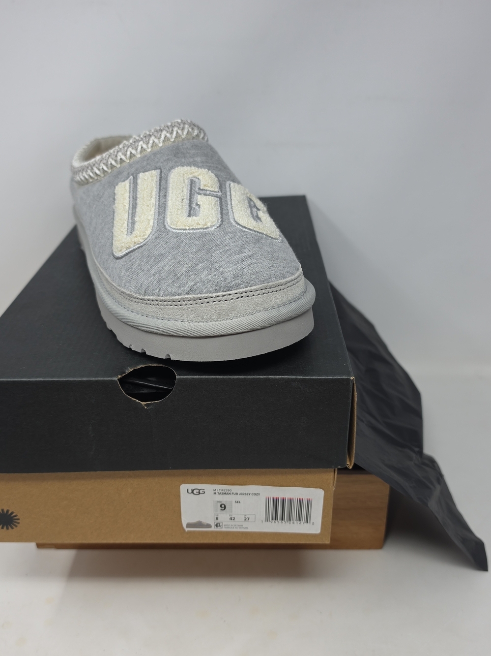 UGG Mens Grey Slip-On Cozy Slippers